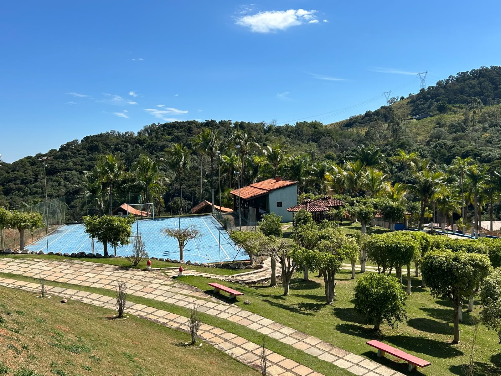 Lago e paisagem — Atibaia/SP